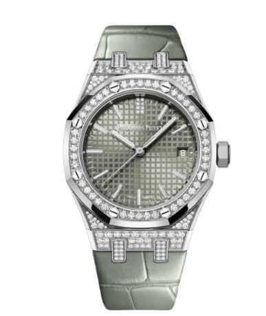 Audemars Piguet Royal Oak Selfwinding 37 White Gold Replica Watch 15551BC.ZZ.D405CR.01